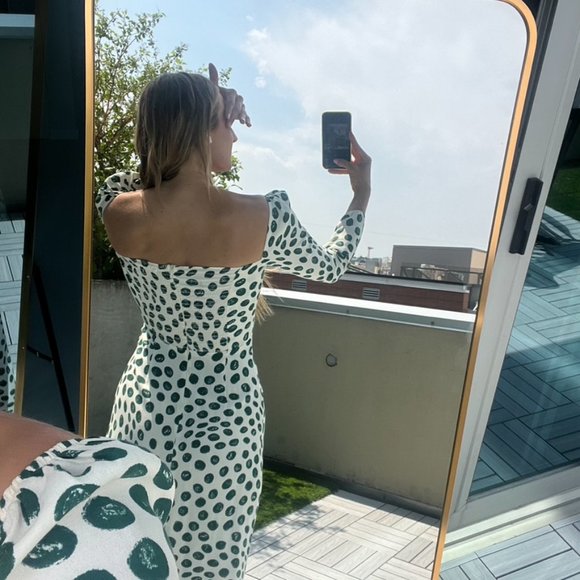 Reformation Hilda long-sleeve midi dress in Tapioca - Picture 8 of 13